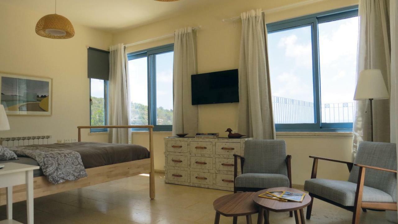 Artsea Studio Apartment With Sea View Ein Hod Esterno foto